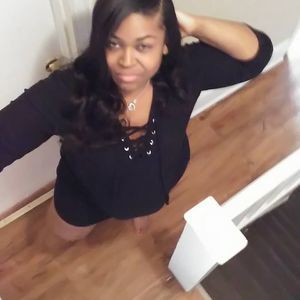 Meet your Posher, Rayne